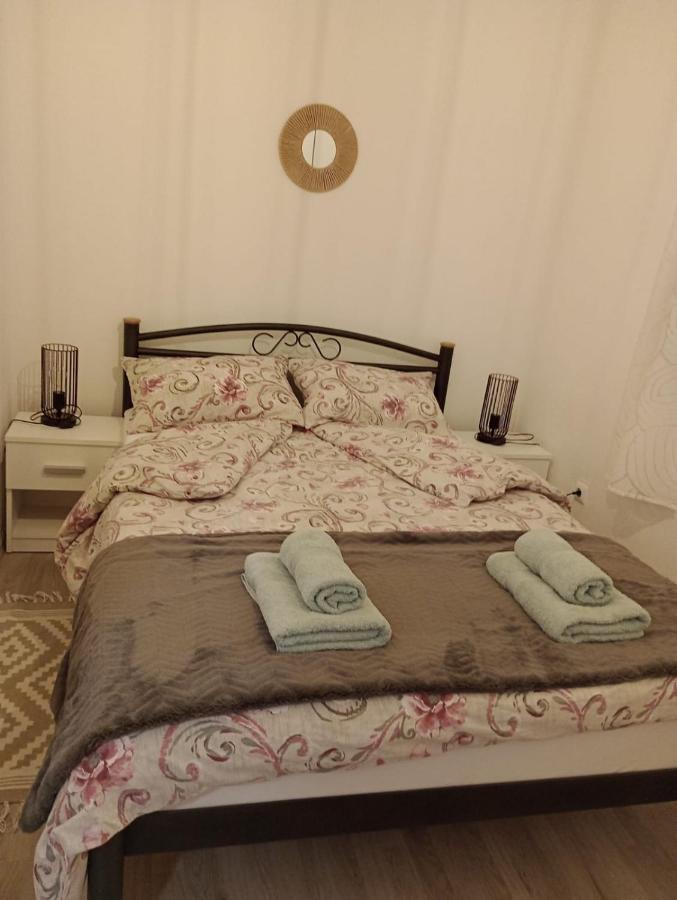 Villa Kuca Za Odmor Skalina - Sea View à Splitska Extérieur photo